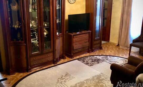 Продажа 2-комн квартиры на вторичном рынке улица Климашкина,  д. 20