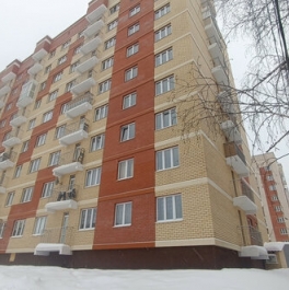 Продажа 3-комн квартиры на вторичном рынке Кремиченка, улица Горького,  д. 10