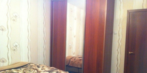 3-комн квартира г. Тосно, ул. Станиславского,  д. 14