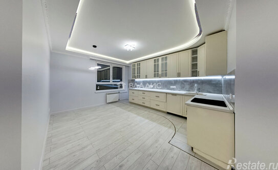 Продажа 4-комн квартиры на вторичном рынке улица Потаповская Роща,  д. 24 к1