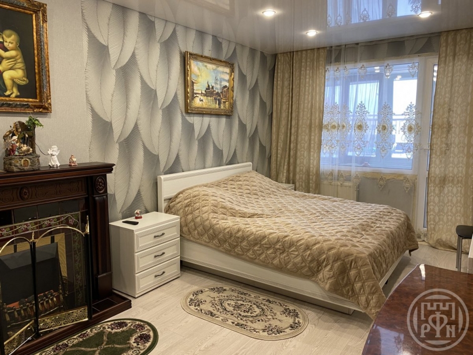 Продажа 1-комн квартиры на вторичном рынке Петергоф г., Бобыльская дор.,  д. 63