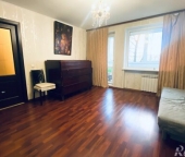 Продать Квартиры вторичка улица Уточкина  5 