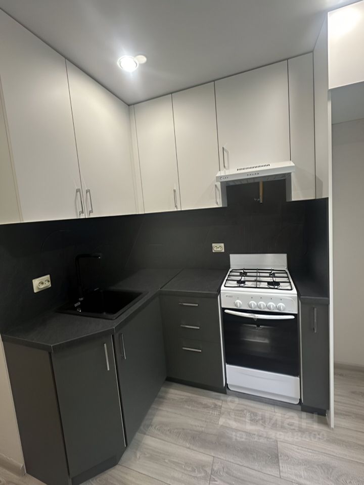 Продажа 1-комн квартиры на вторичном рынке Колпино, Октябрьская улица, 47