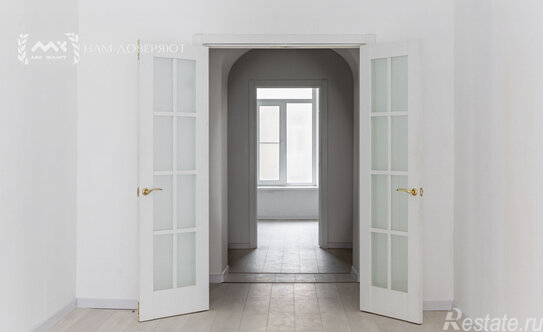 Продажа 3-комн квартиры на вторичном рынке Поварской переулок