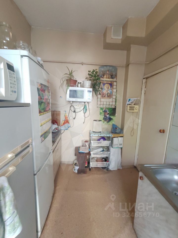 Продажа 4-комн квартиры на вторичном рынке Новослободская улица, 62К19