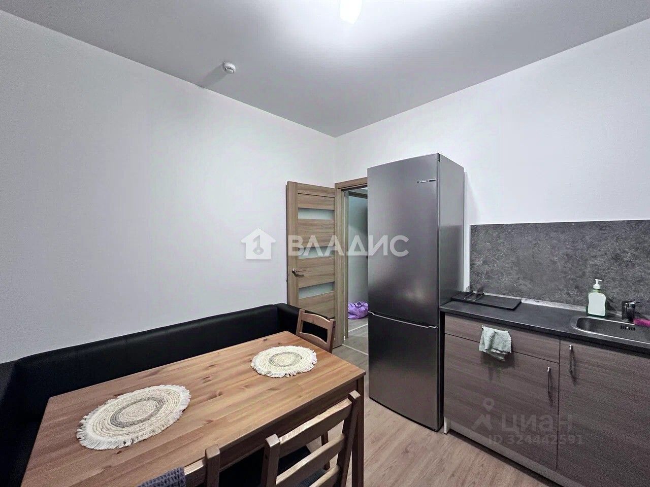 Продажа 1-комн квартиры на вторичном рынке улица Лидии Зверевой, 9к2