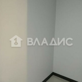 Продажа 1-комн квартиры на вторичном рынке улица Красных Зорь,  д. 33А