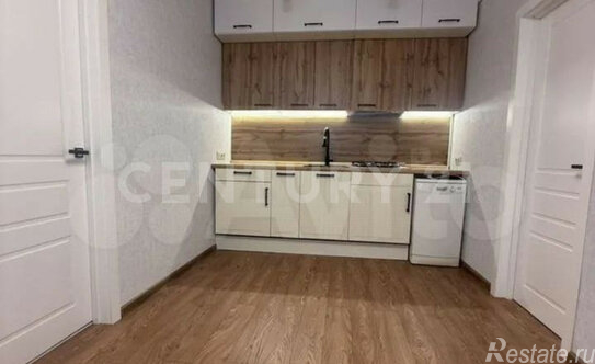 Продажа 1-комн квартиры на вторичном рынке Большевиков пр-кт,  д. 65 к1