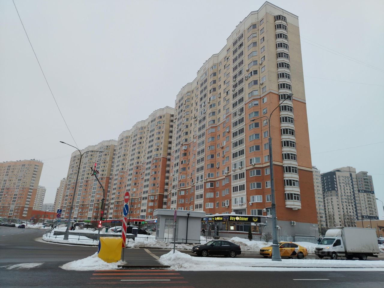 Продажа 2-комн квартиры на вторичном рынке Рождественская улица, 31