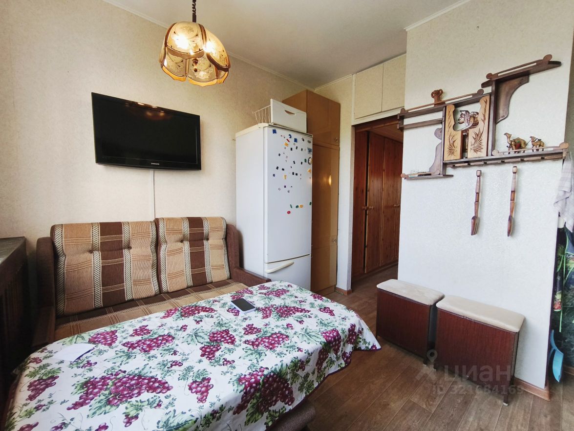 Аренда 3-комн квартиры на вторичном рынке проезд Донелайтиса, 25