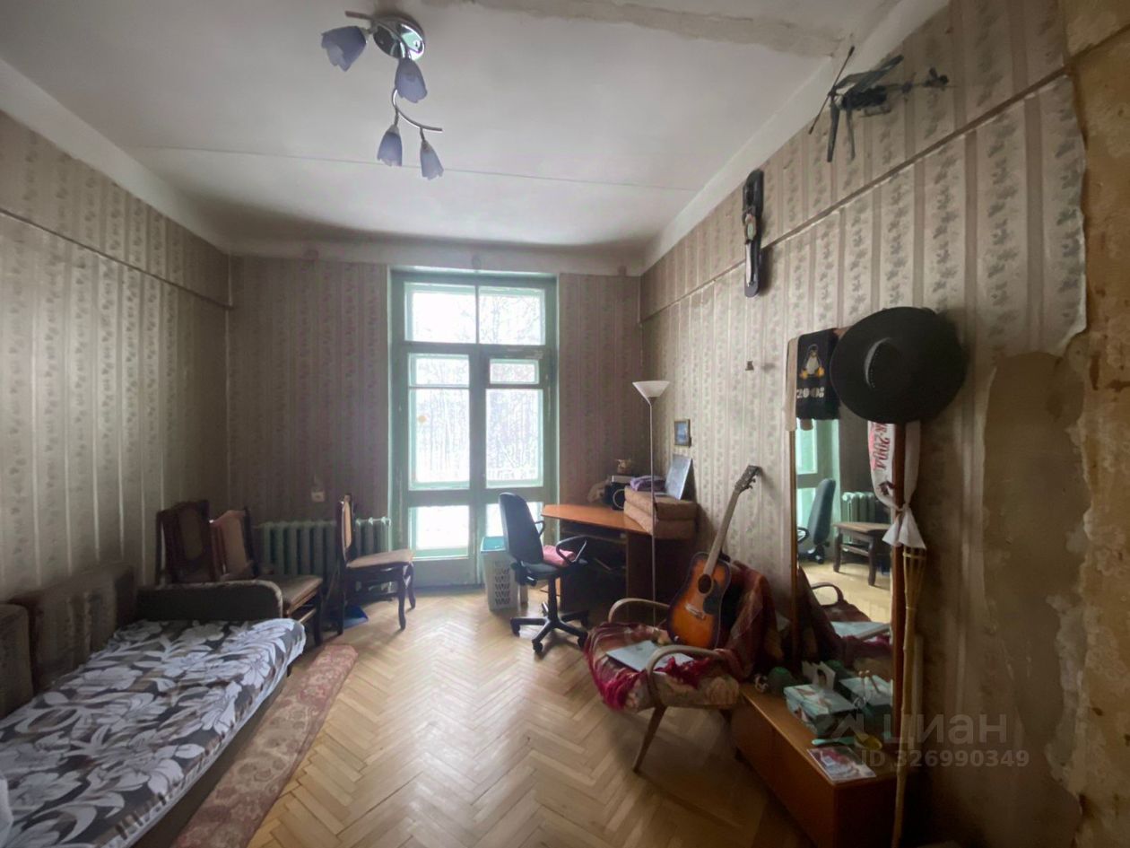 Продажа 2-комн квартиры на вторичном рынке Яузская аллея, 6