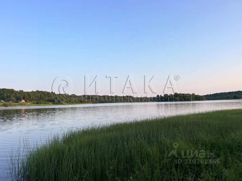 Продажа земли д. Люговичи, 2