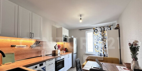 2-комн квартира ул Генерала Симоняка,  д. 4,  к. 5