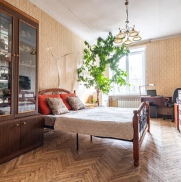 Продажа 3-комн квартиры на вторичном рынке Энгельса пр-кт,  д. 28