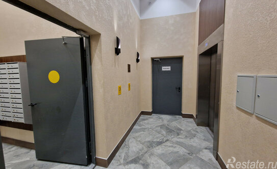 Продажа 1-комн квартиры на вторичном рынке ул Кустодиева,  д. 7,  к. 1