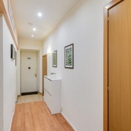 Аренда 4-комн квартиры на вторичном рынке Стремянная улица,  д. 14