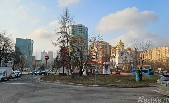 Продажа 1-комн квартиры на вторичном рынке ул Цюрупы,  д. 15,  к. 3