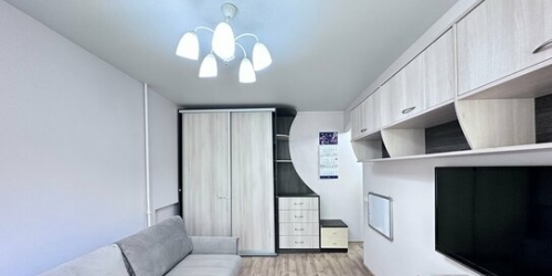 1-комн квартира Холмогорская улица,  д. 3