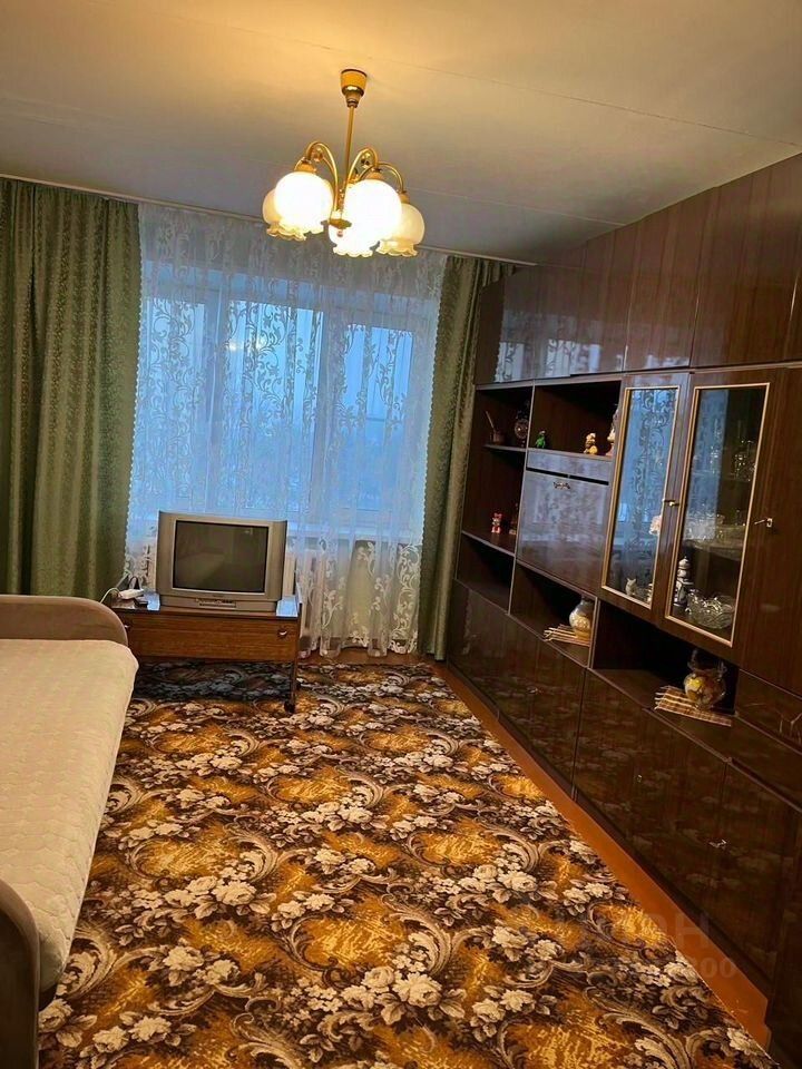 Продажа 2-комн квартиры на вторичном рынке Краснозаводск, улица Строителей, 15