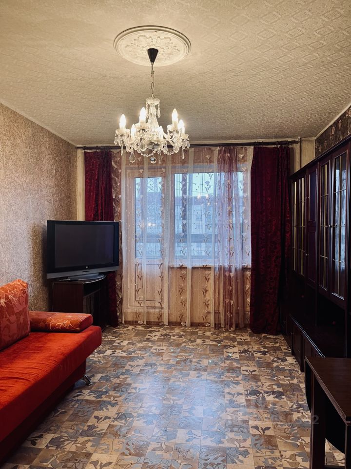 Продажа 1-комн квартиры на вторичном рынке улица Маршала Новикова, 9