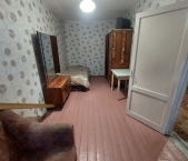 Продать Квартиры вторичка Луга г., Кирова просп.  1 