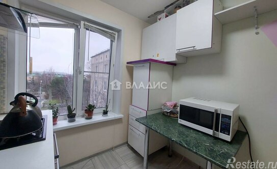 Продажа 2-комн квартиры на вторичном рынке улица Липовая Аллея,  д. 8