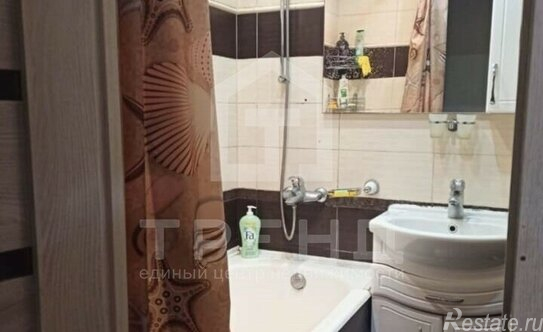 Продажа 2-комн квартиры на вторичном рынке Ириновский пр-кт,  д. 25