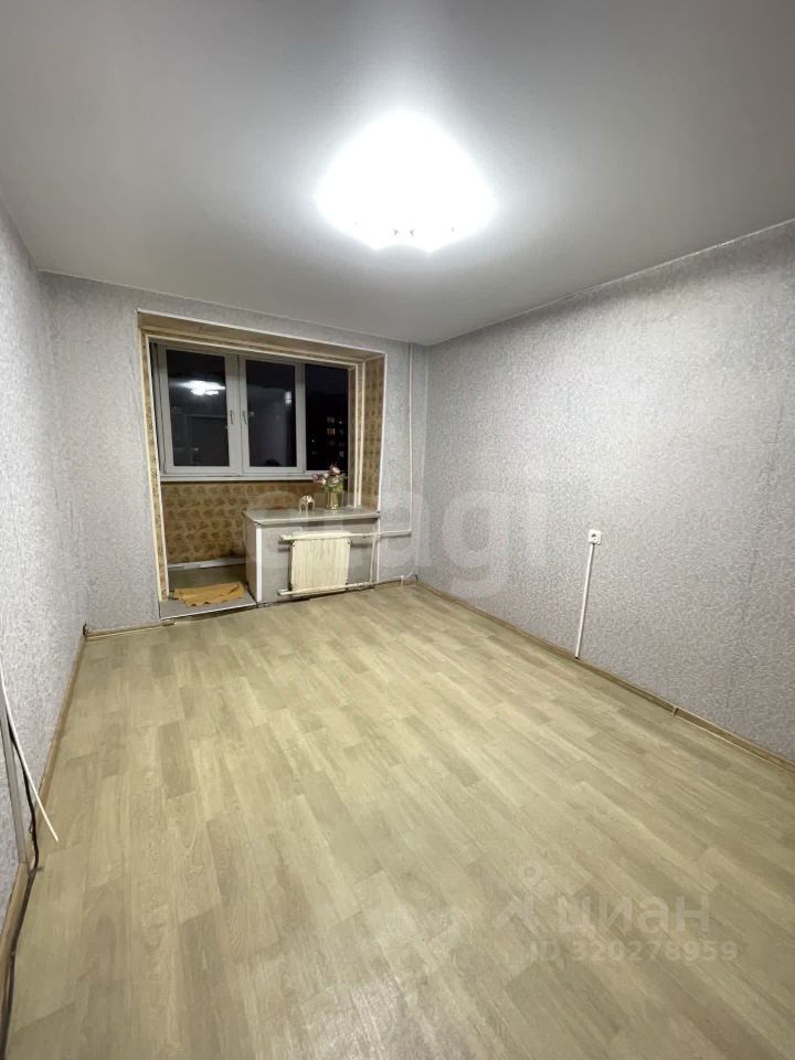 Продажа комнаты Светлановский проспект, 60К2