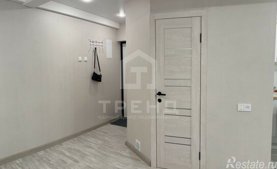 Продажа 2-комн квартиры на вторичном рынке Новоизмайловский проспект,  д. 17