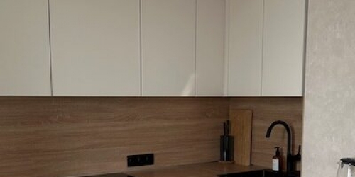 2-комн квартира Осенняя улица,  д. 16