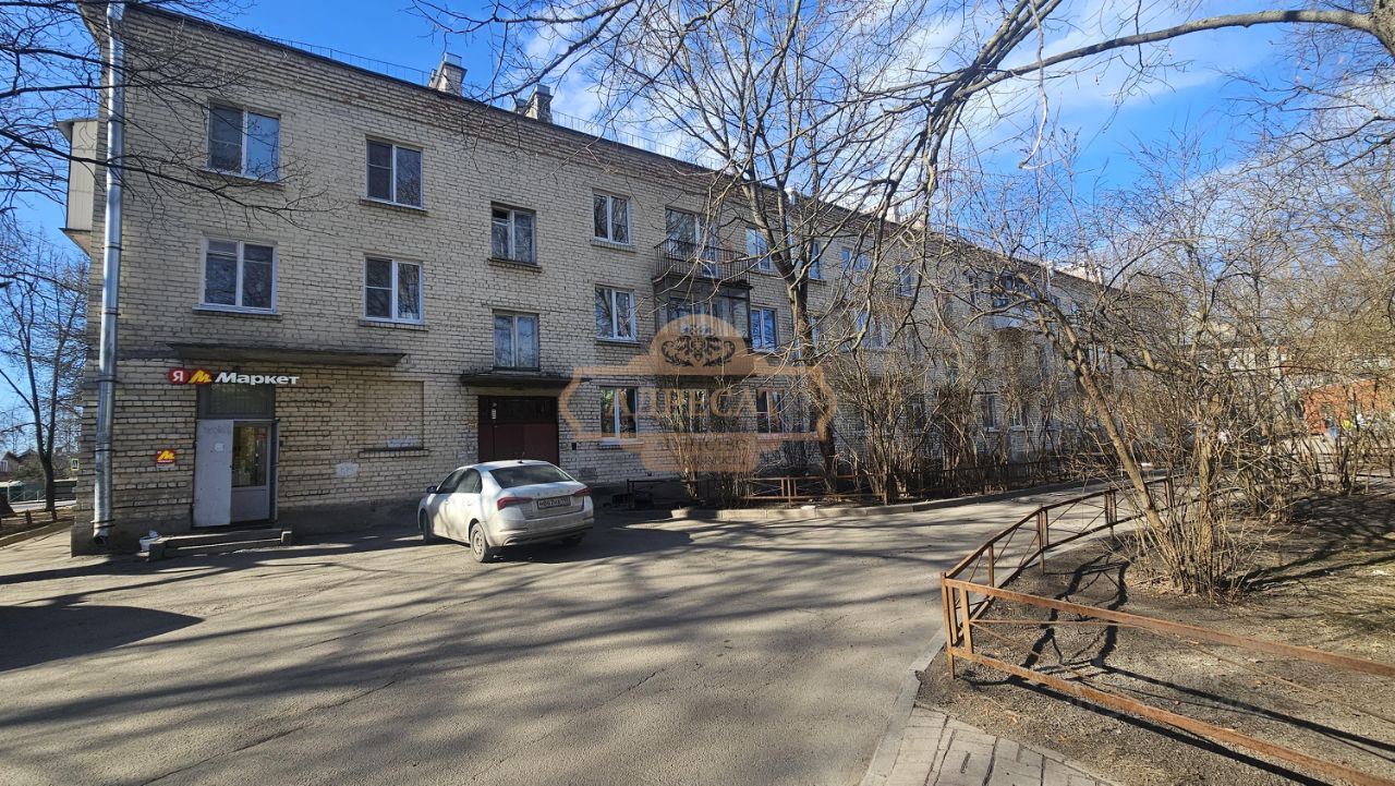 Продажа 2-комн квартиры на вторичном рынке Павловск, Лебединая улица, 20