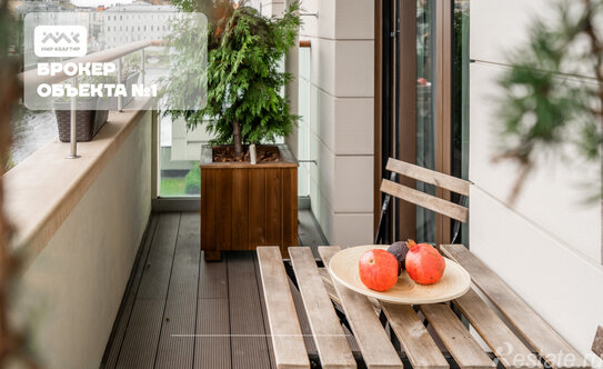 Продажа 3-комн квартиры на вторичном рынке ул Вязовая,  д. 8