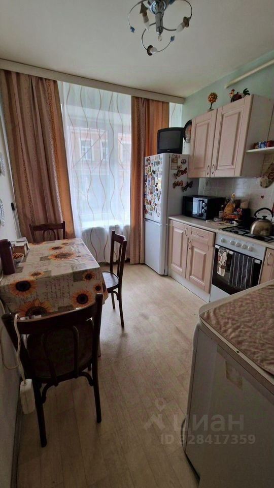 Аренда 1-комн квартиры на вторичном рынке Лахтинская улица, 21