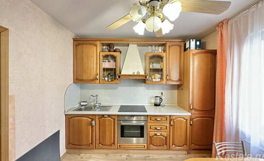 Продажа 3-комн квартиры на вторичном рынке Шуваловский проспект,  д. 88 к1