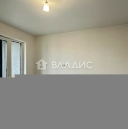 Продажа 3-комн квартиры на вторичном рынке Днепропетровская улица,  д. 3 к1