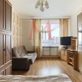 Продажа 1-комн квартиры на вторичном рынке Бухарестская ул,  д. 118,  к. 1