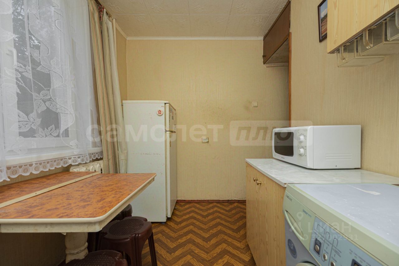 Продажа 2-комн квартиры на вторичном рынке пос. Заречный, 12