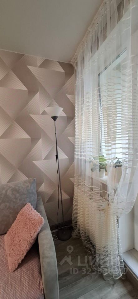 Продажа студии пос. Янино-1, улица Заводская, 18к2