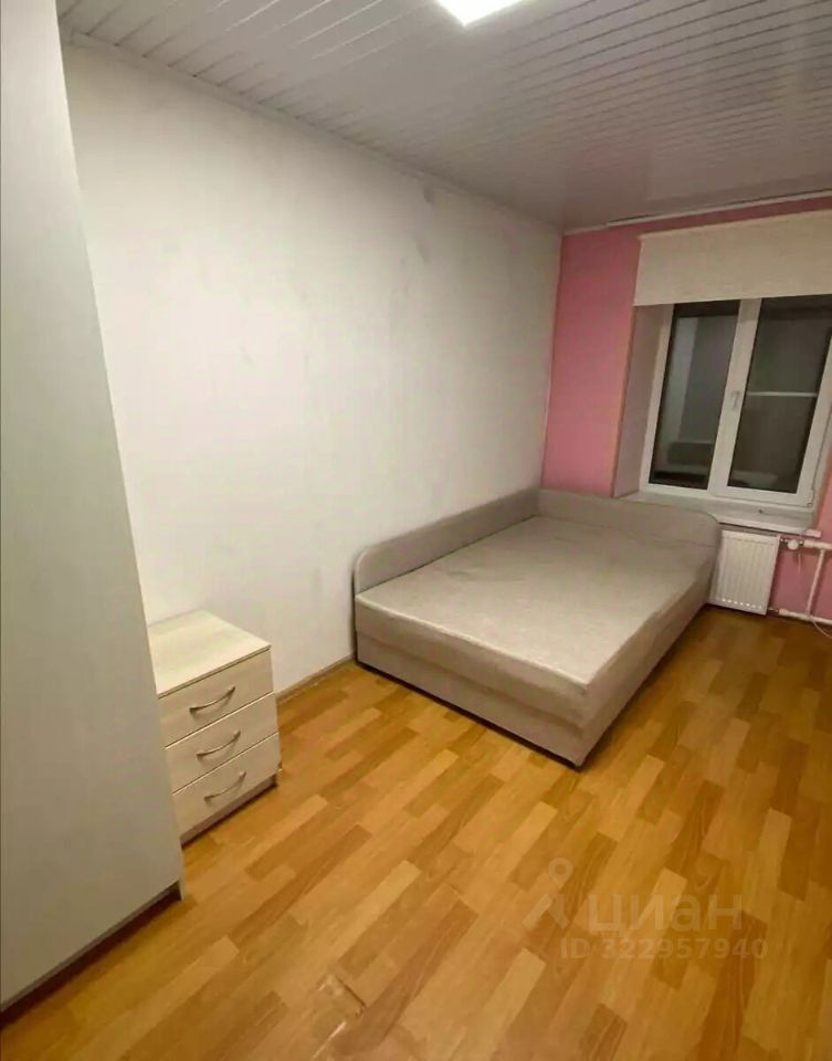 Продажа 4-комн квартиры на вторичном рынке Конная улица, 10В