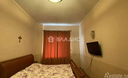 Продажа 3-комн квартиры на вторичном рынке Остроумовская М. ул,  д. 1/10