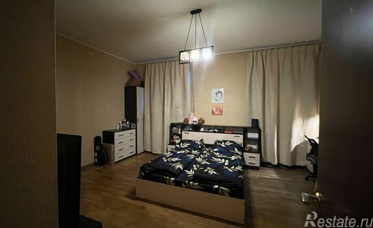 Продажа 3-комн квартиры на вторичном рынке Бассейная ул