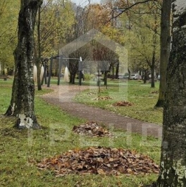 Продажа 3-комн квартиры на вторичном рынке Космонавтов пр-кт,  д. 28 к2