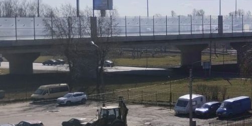 3-комн квартира проспект Народного ополчения, 203