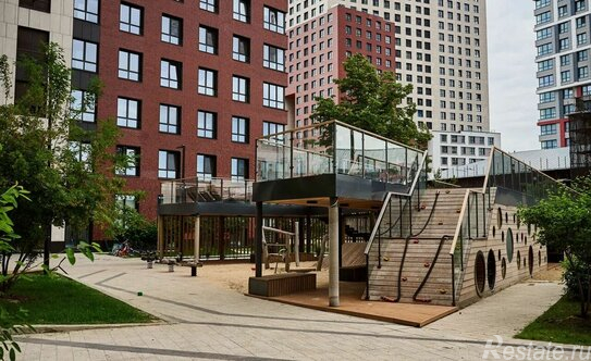 Продажа 2-комн квартиры на вторичном рынке ул Петра Алексеева,  д. 12,  к. 13