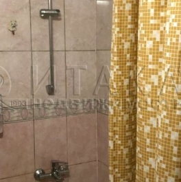 Продажа 2-комн квартиры на вторичном рынке Будапештская улица,  д. 89 к1