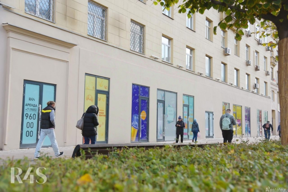 Продажа торгового помещения улица Земляной Вал,  д. 25