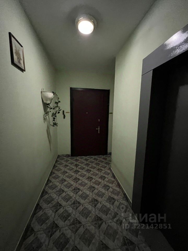 Продажа 4-комн квартиры на вторичном рынке Жулебинский бульвар, 5
