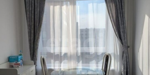 2-комн квартира улица Лескова,  д. 8