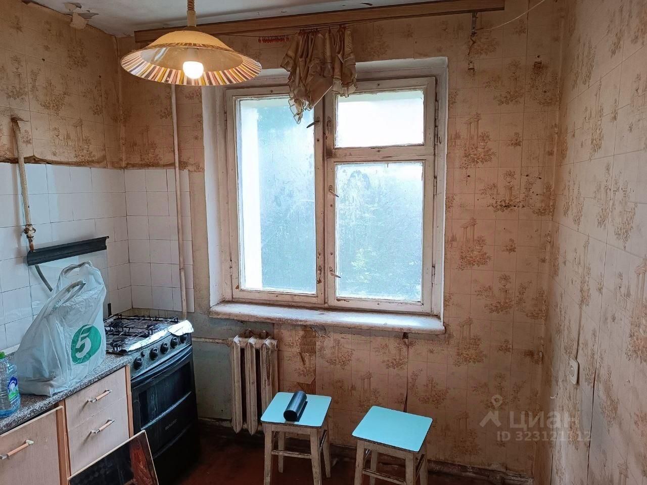 Продажа 3-комн квартиры на вторичном рынке Чехов, улица Полиграфистов, 17