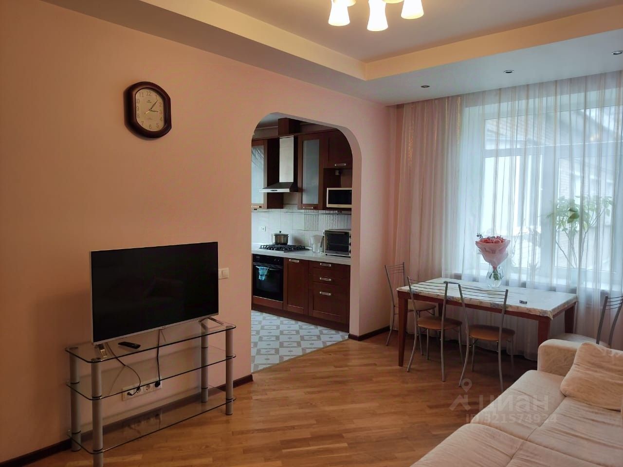 Продажа 3-комн квартиры на вторичном рынке Новозаводская улица, 2К4